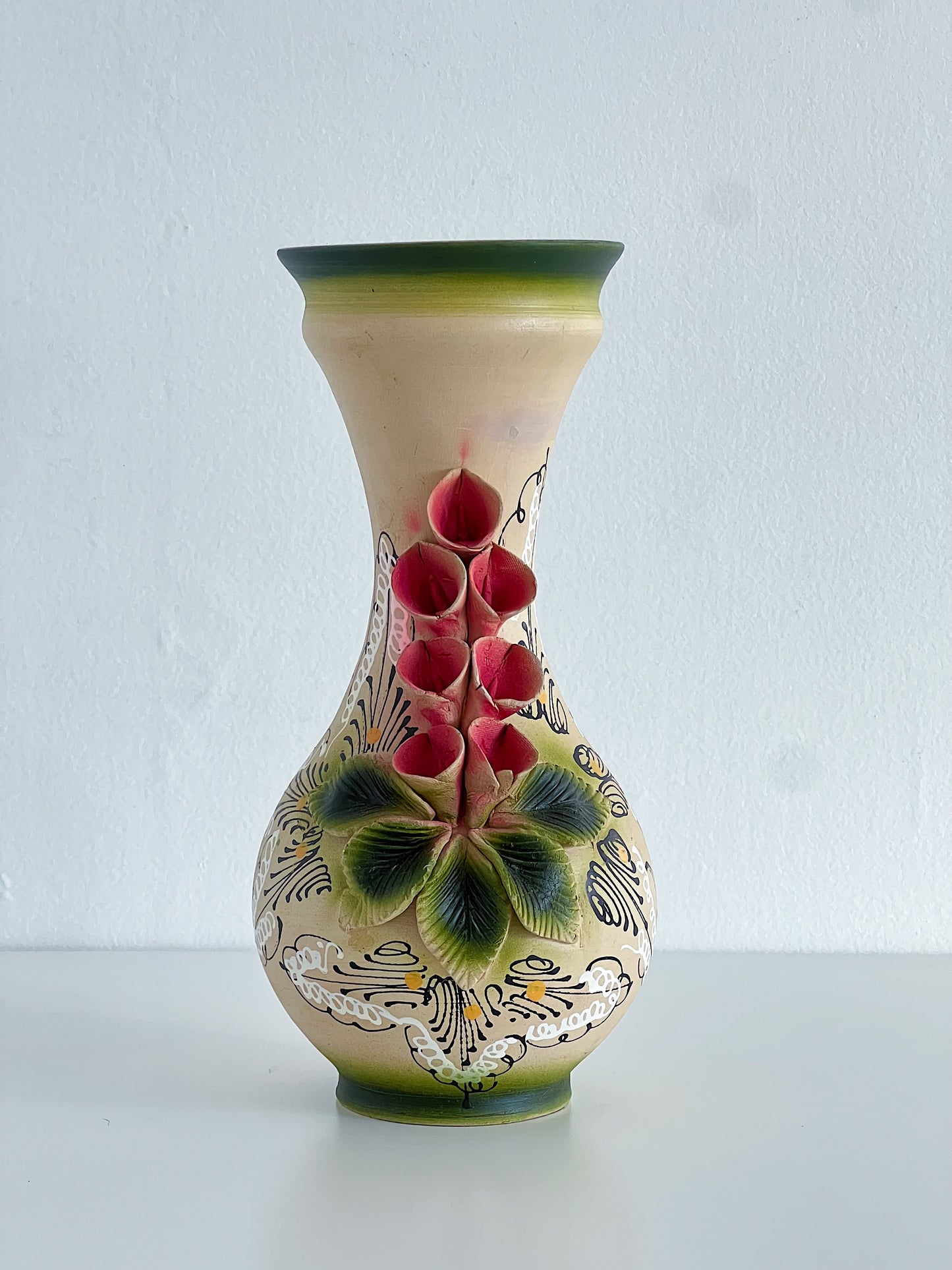 Vintage Calla Lillies Appliqué Ceramic Vase