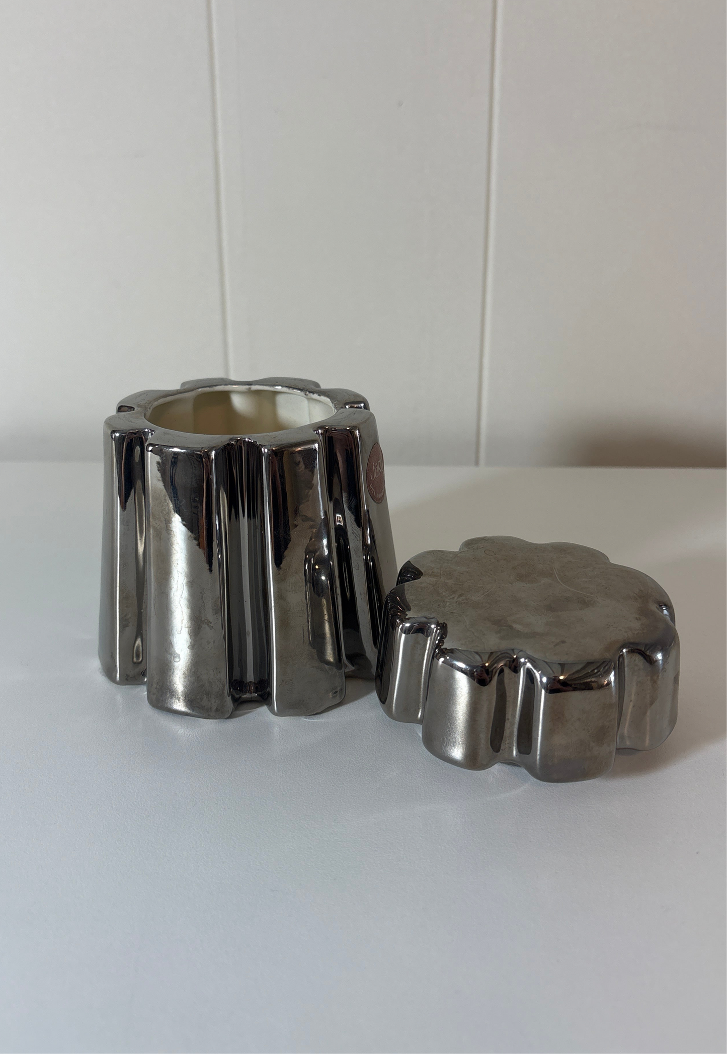 Silver Jaru Jar w/ Lid