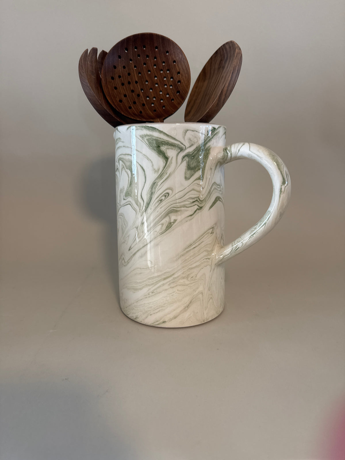 Marbled ceramic pitcher seaweed
