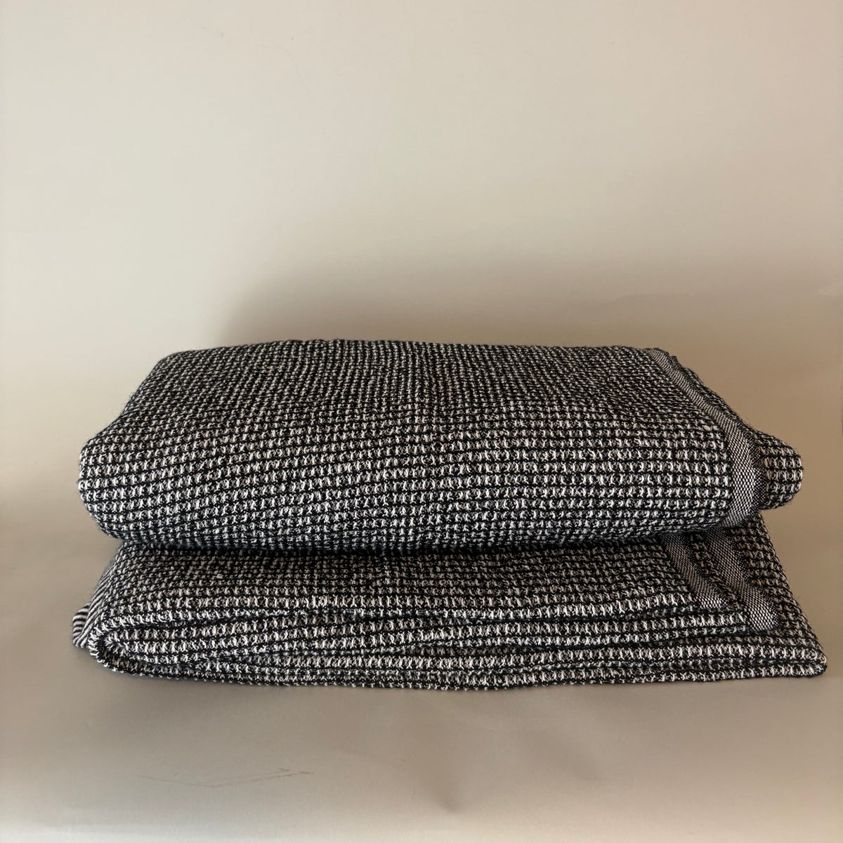 Cotton/Wool Throw Blanket